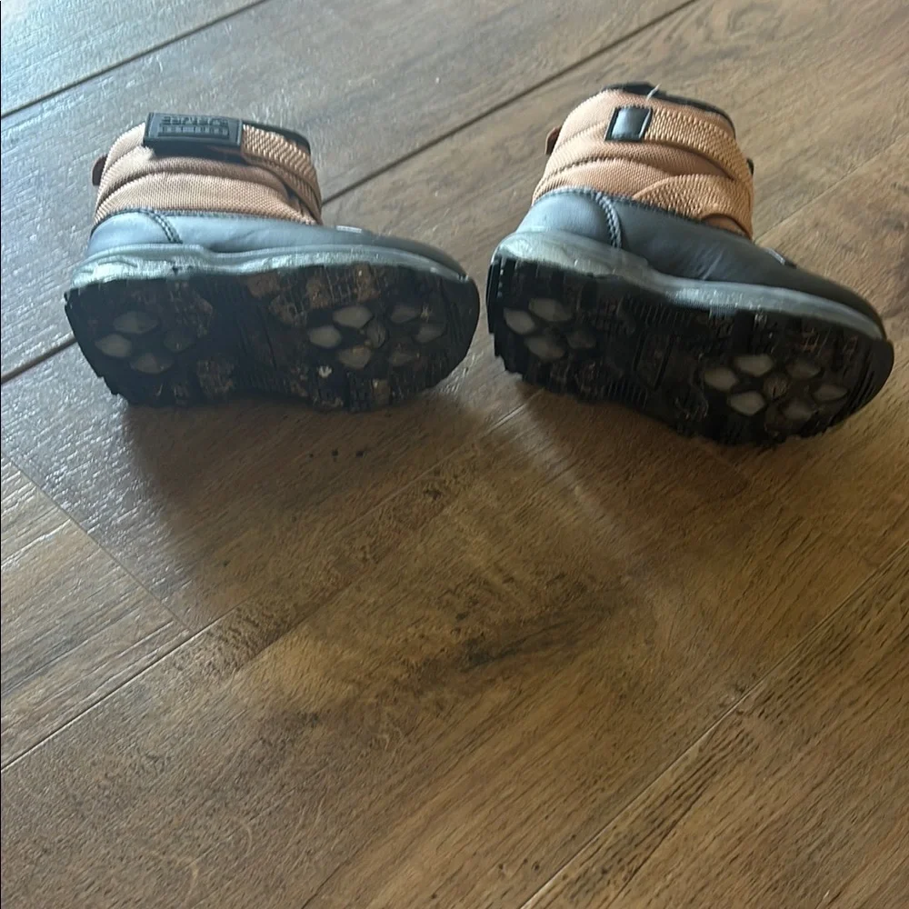Light up Black and Brown Winter Boots